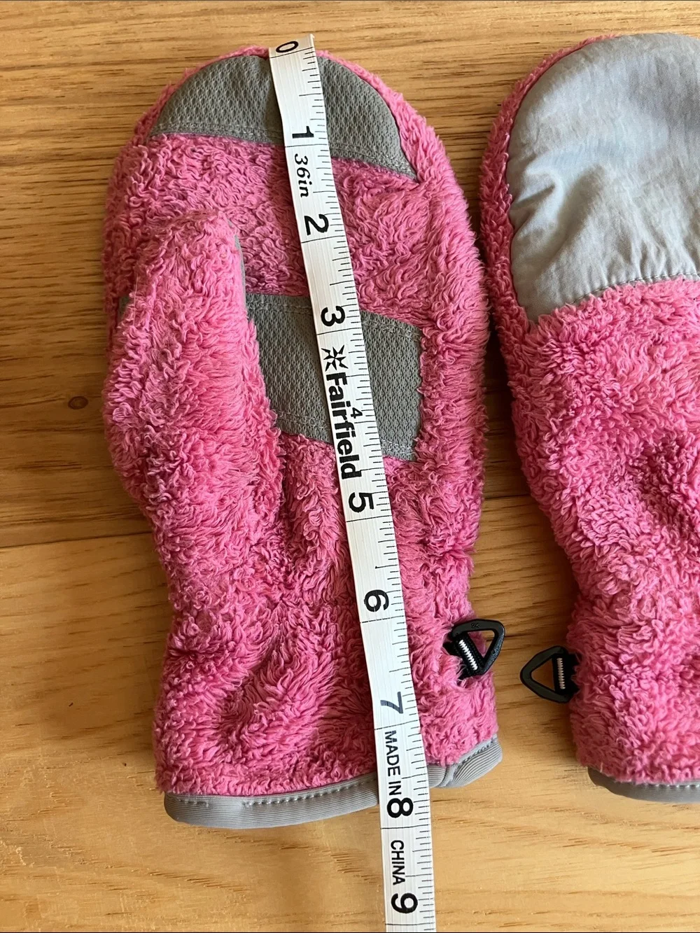The North Face Pink Fleece Mittens kids medium